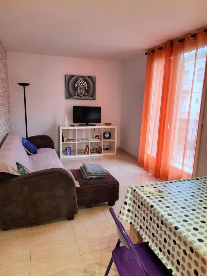 Besalut Apartment ภายนอก รูปภาพ
