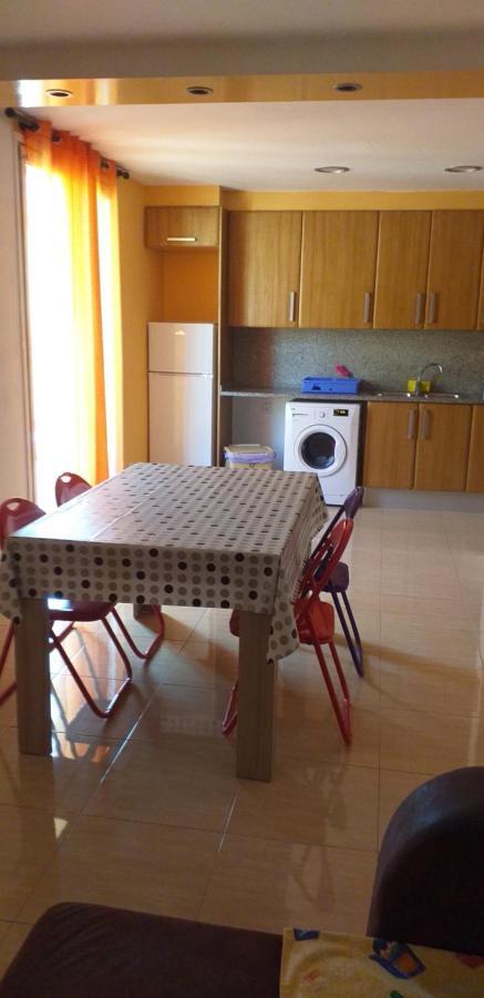 Besalut Apartment ภายนอก รูปภาพ