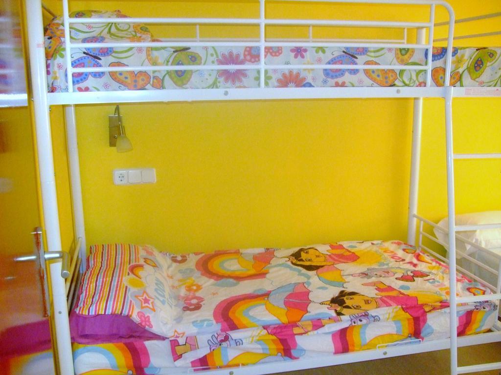 Besalut Apartment ภายนอก รูปภาพ