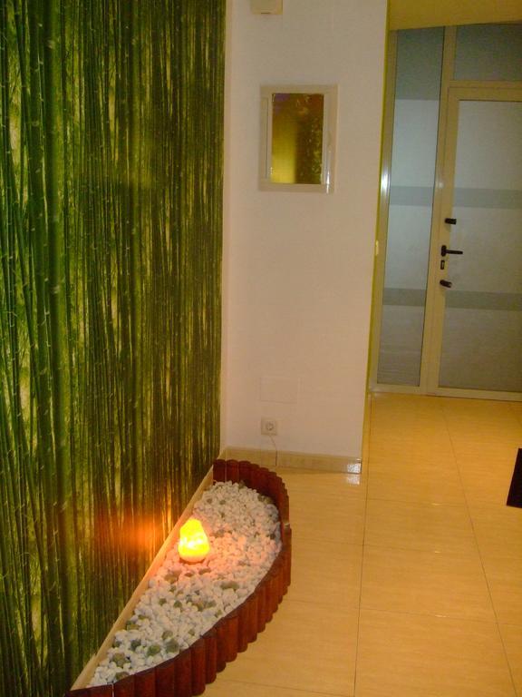 Besalut Apartment ภายนอก รูปภาพ