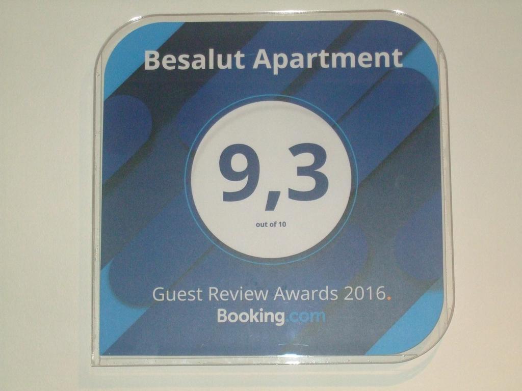 Besalut Apartment ภายนอก รูปภาพ
