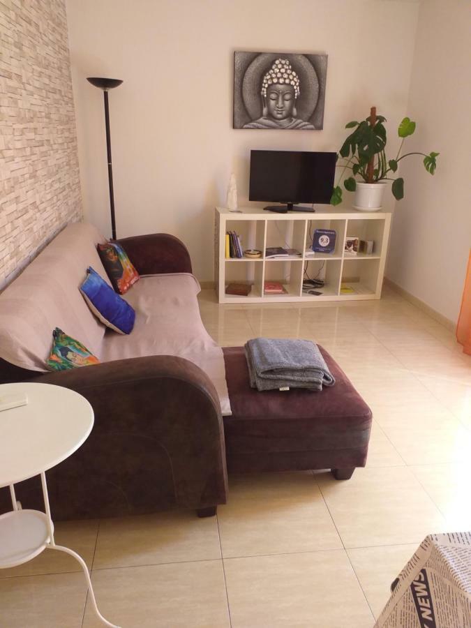 Besalut Apartment ภายนอก รูปภาพ